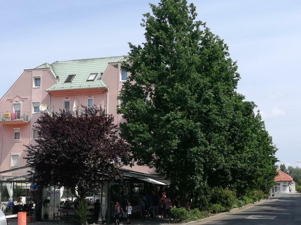 Niki Apartman Heviz Exterior photo